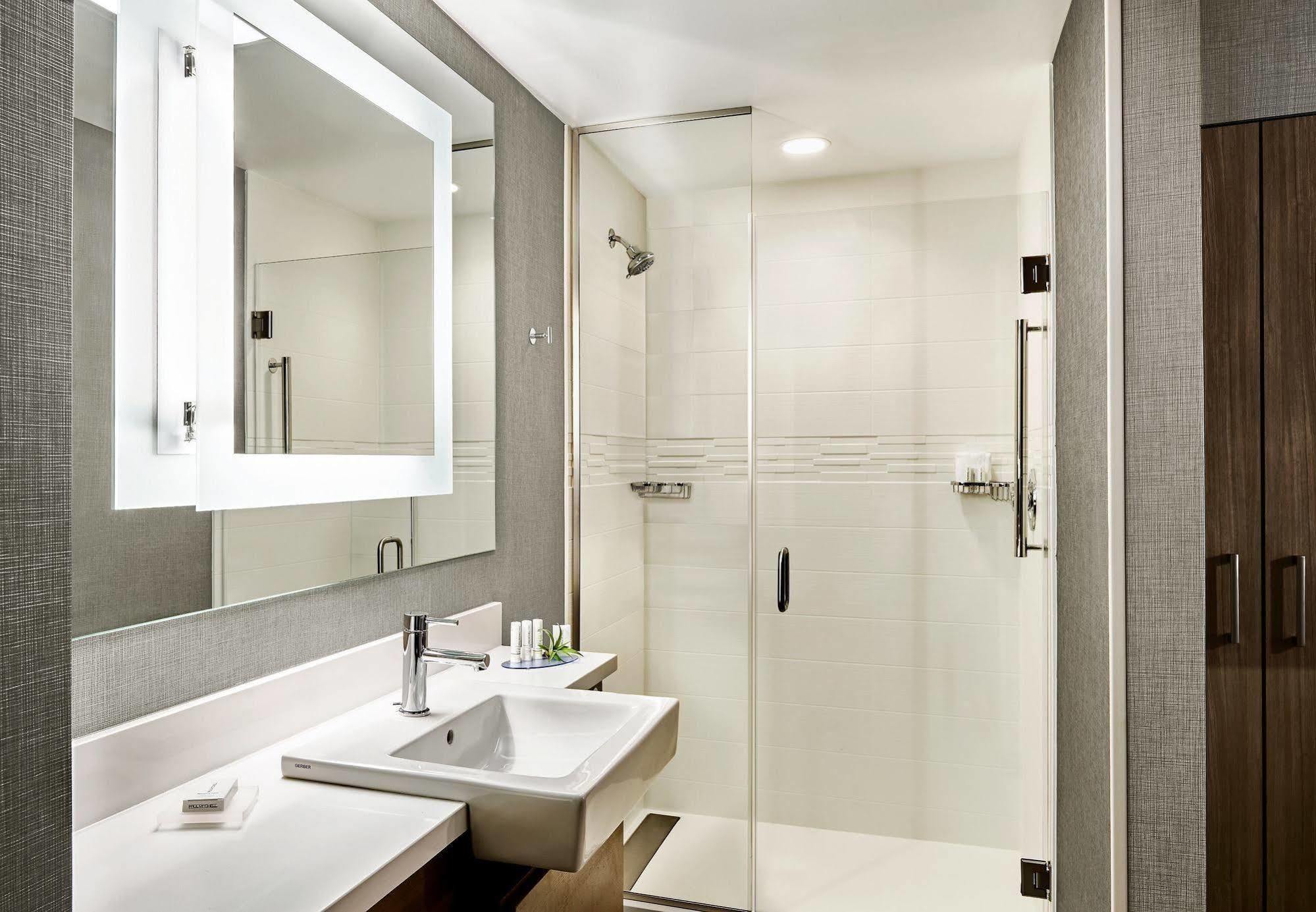 Springhill By Marriott Huntington Orange County Huntington Beach